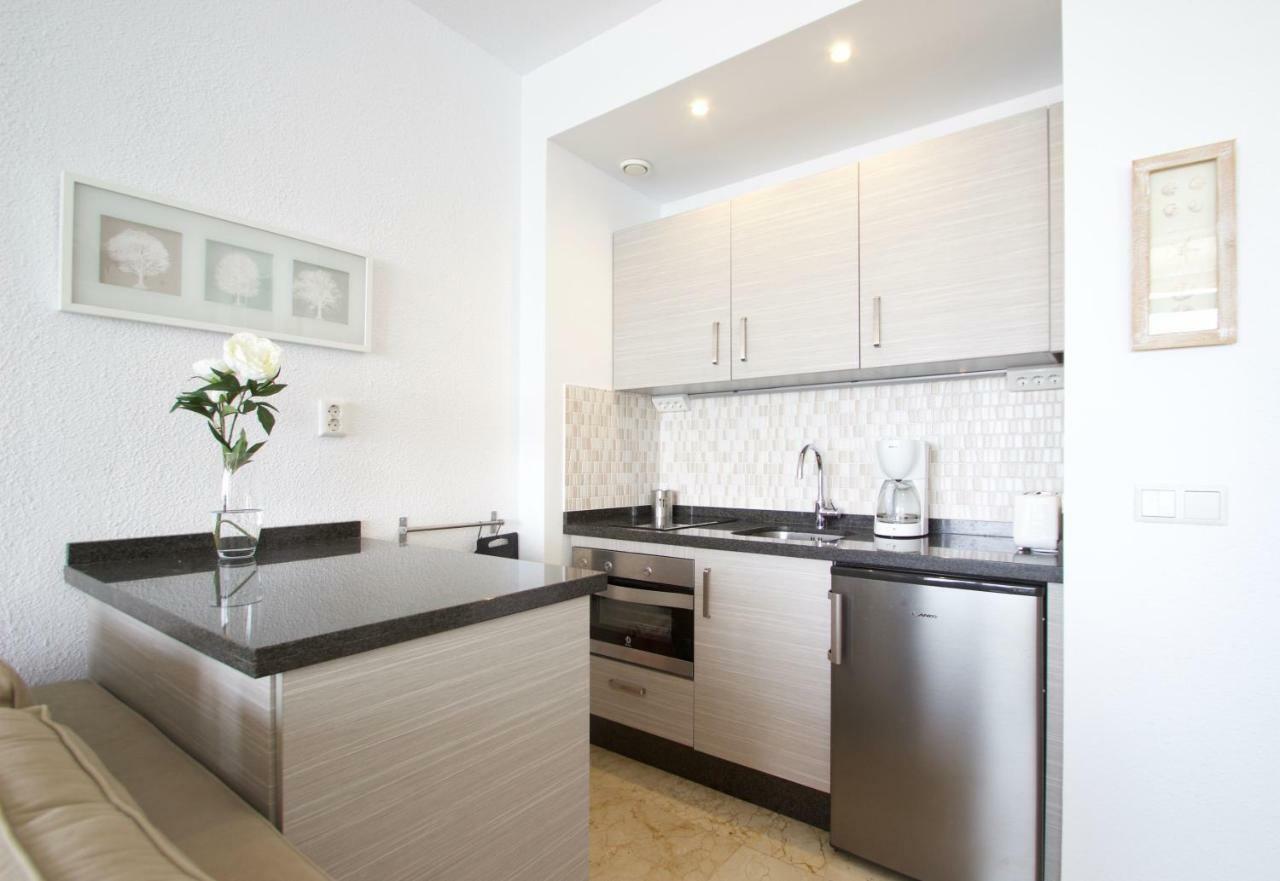 טורמולינוס Sea Front Studio With Spacious Balcony Santa Clara מראה חיצוני תמונה