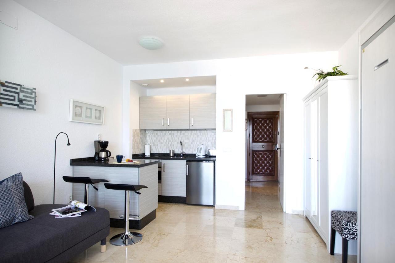 טורמולינוס Sea Front Studio With Spacious Balcony Santa Clara מראה חיצוני תמונה